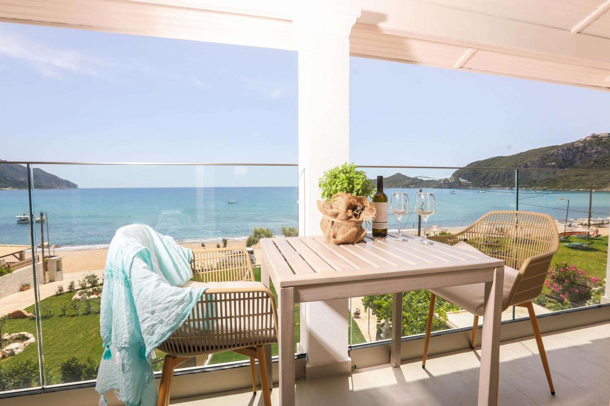 Magdachris Luxury Rooms Agios Georgios Pagon Ngoại thất bức ảnh