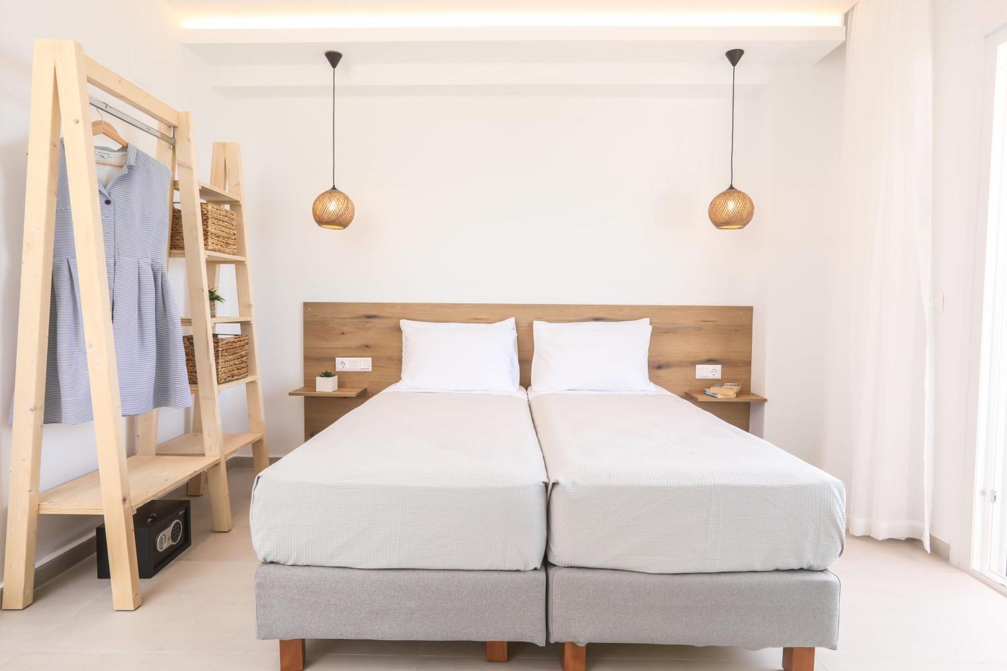 Magdachris Luxury Rooms Agios Georgios Pagon Ngoại thất bức ảnh